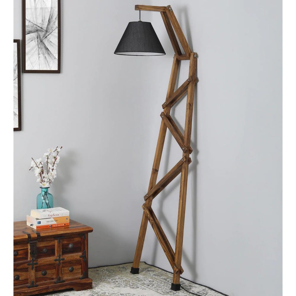 Cassowary Floor Lamp